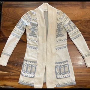 Yes Lola Tribal Sweater Sz Small